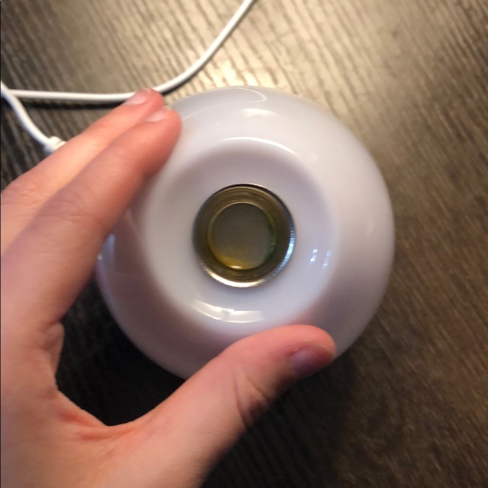 Oil diffuser - Picture 2 of 4
